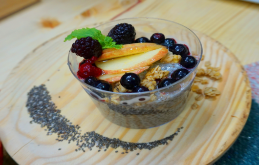 Mezes chia puding muzlivel