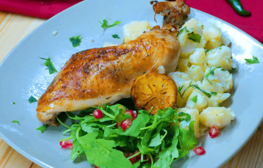 Citromos-kakukkfüves sült csirkecomb