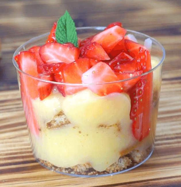 Poharas süti citromkrémmel