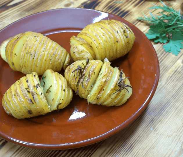 Hasselback burgonya